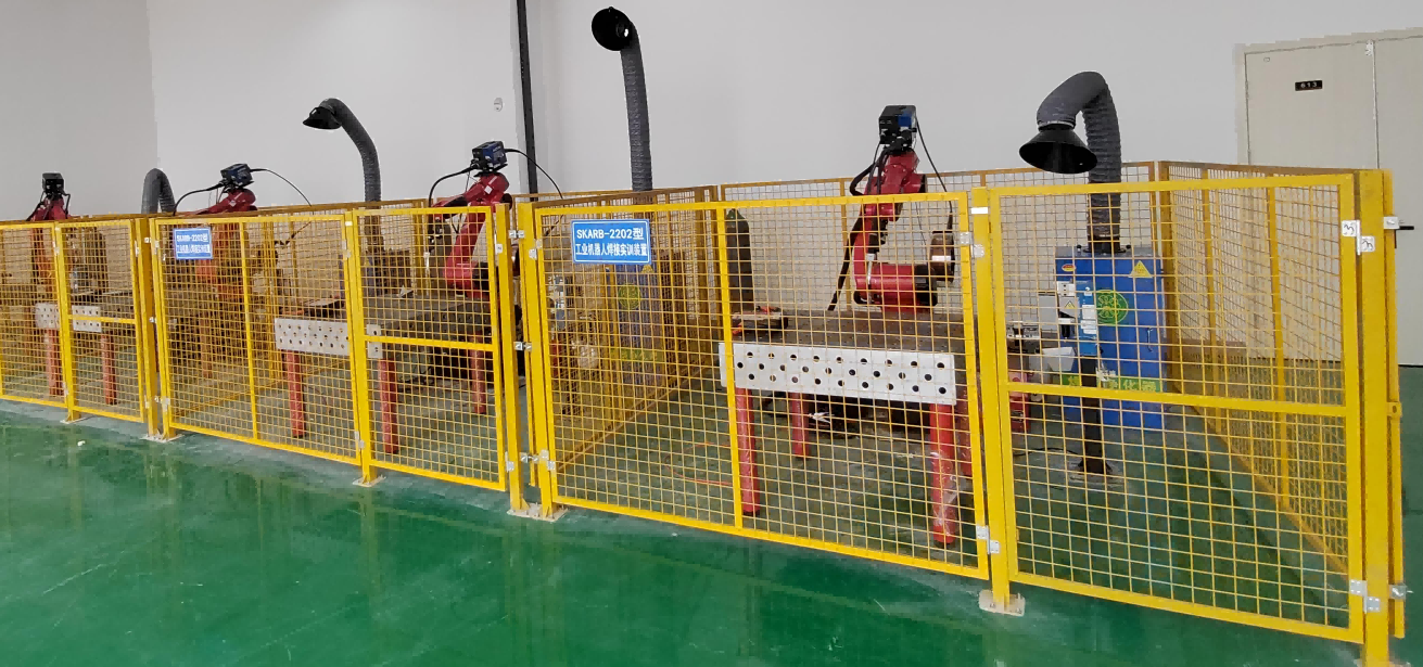 SKARB-2203型 工業(yè)機(jī)器人激光焊接實(shí)